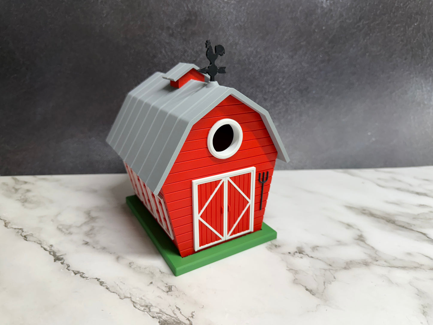 Barn Birdhouse